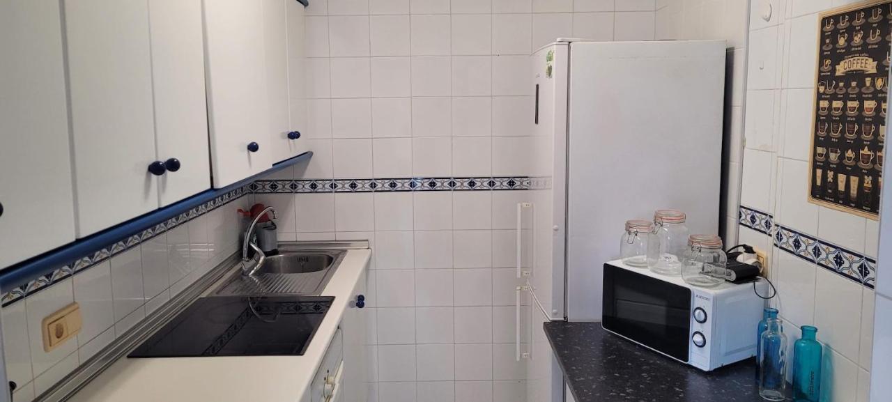 2 Bedroom House In Cabo Roig 奥里韦拉 外观 照片